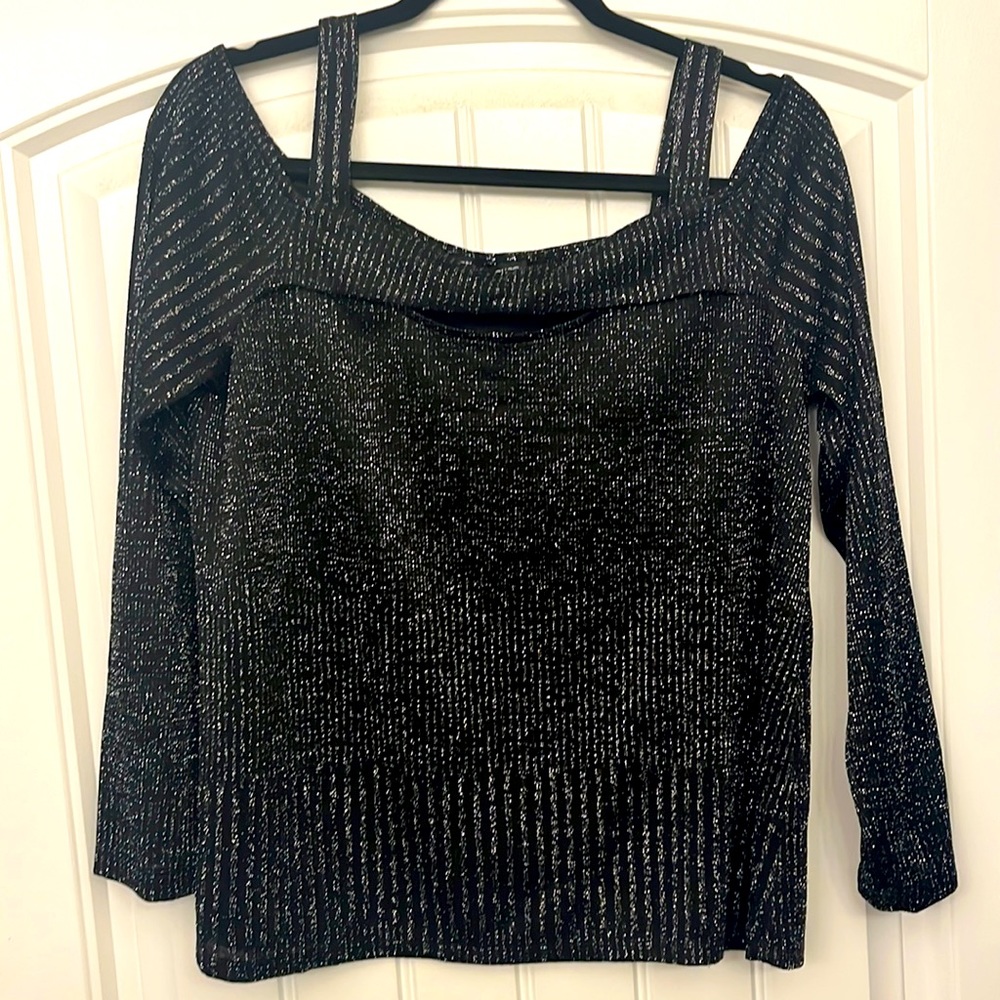 Women top